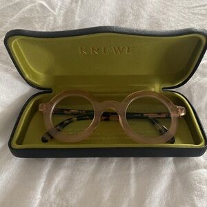 COPY - Krewe HURST - 2 colors available.
Gently used excellent condition.